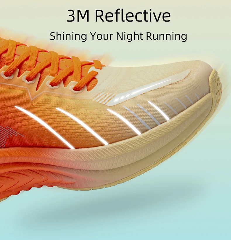 Sports shoes