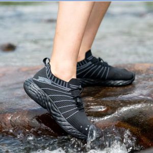 Sports Shoes